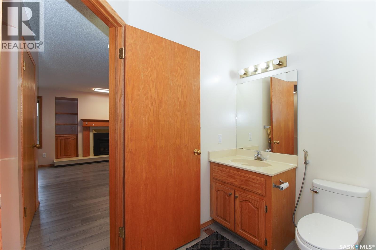 5503 Ballantine COURT - Image 25