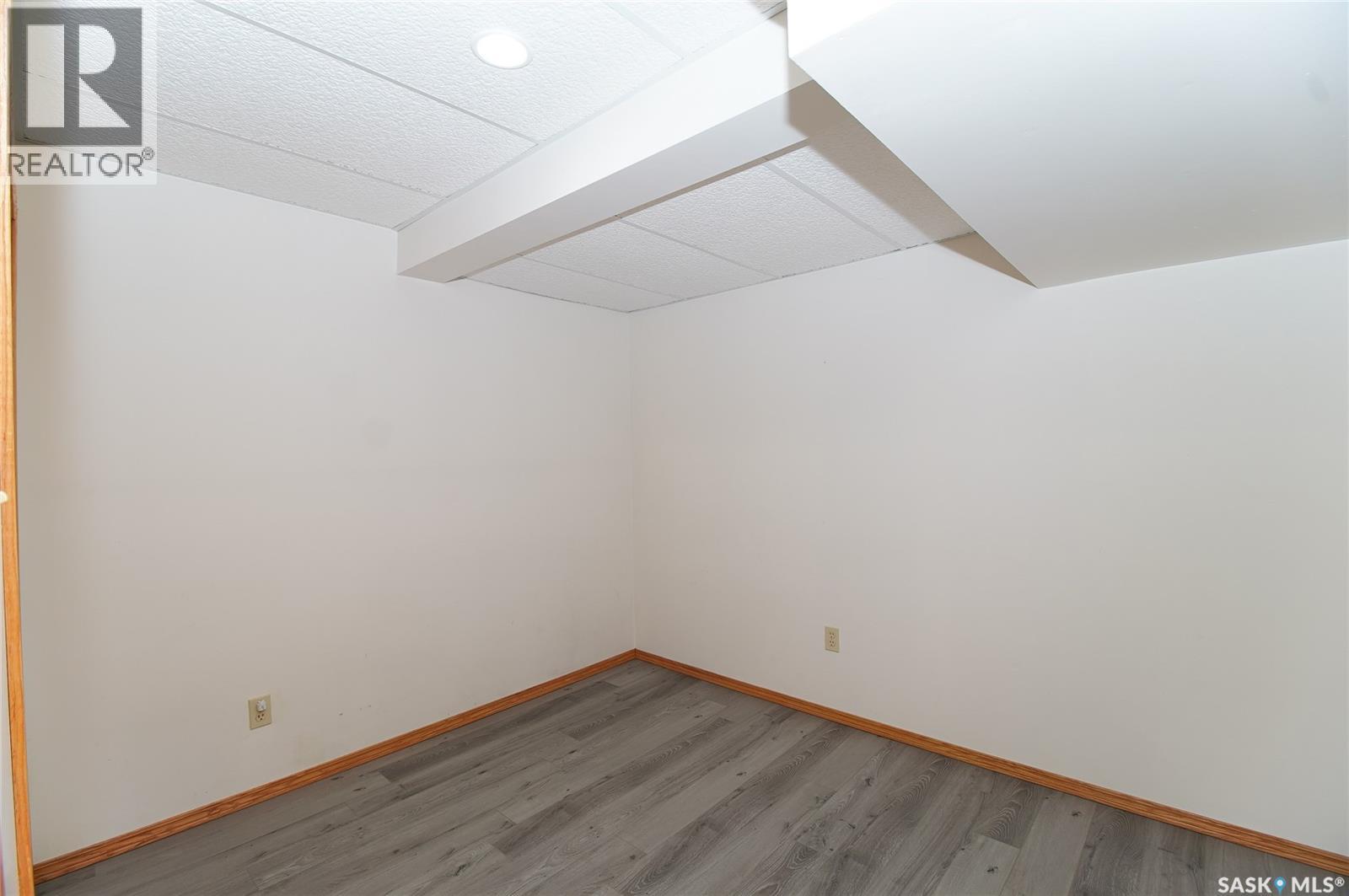 5503 Ballantine COURT - Image 44