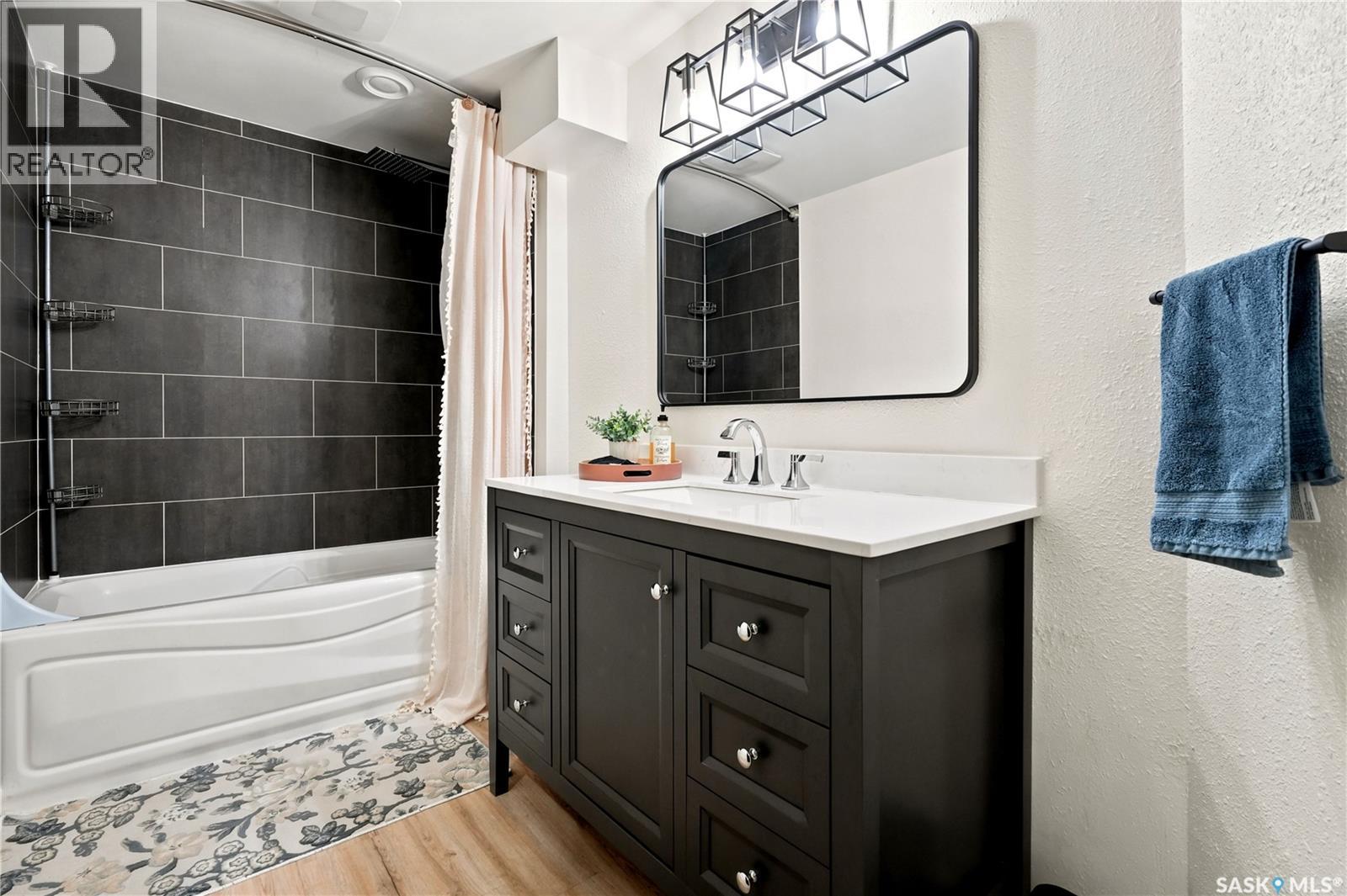 #306 Valleyview BOULEVARD - Image 32