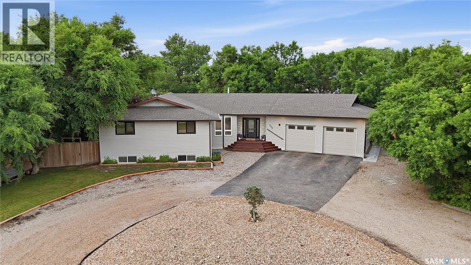 #306 Valleyview BOULEVARD - 75