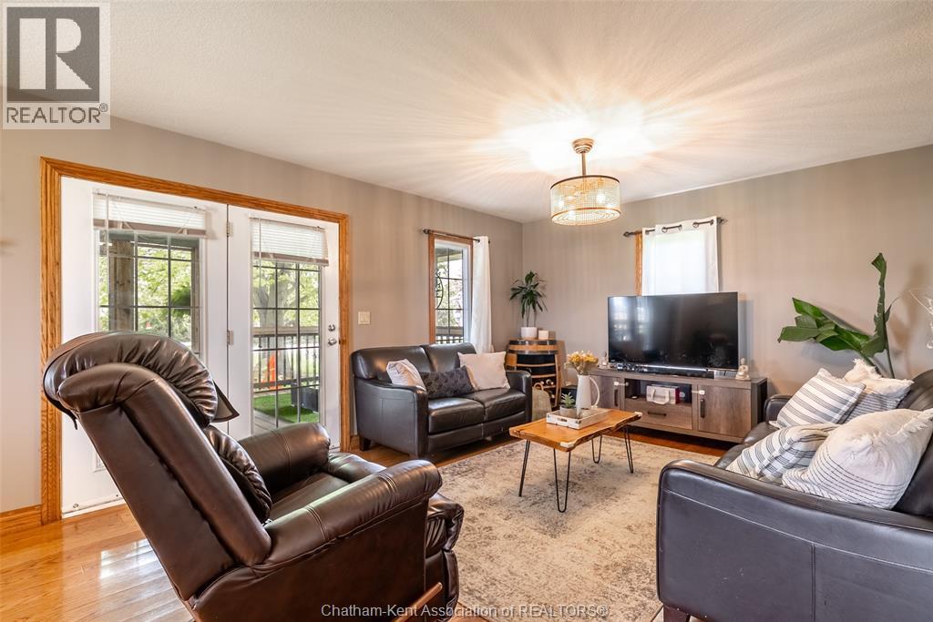 18400 MARINE PARK DRIVE - Image 11