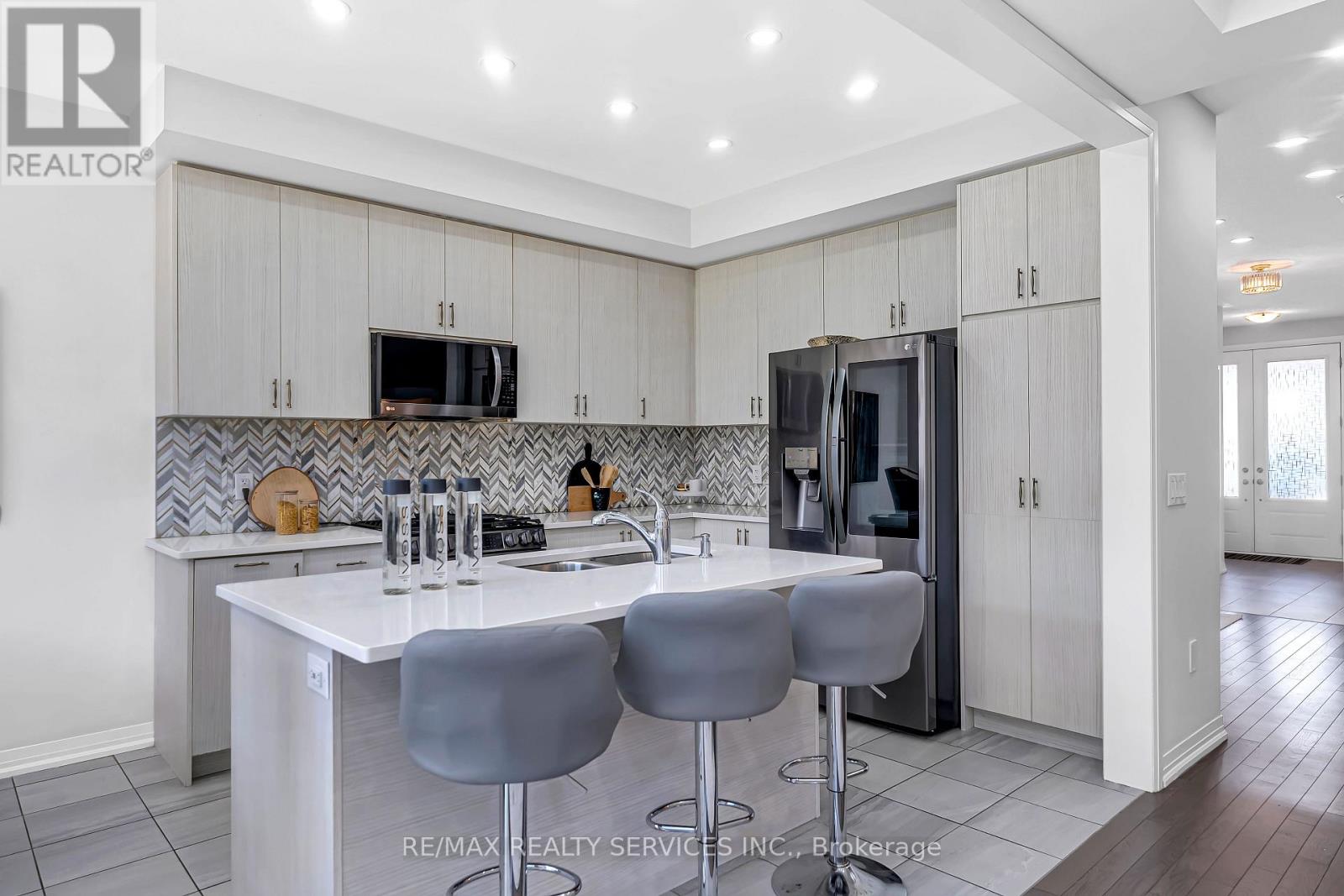 13 STEADMAN STREET - Image 18