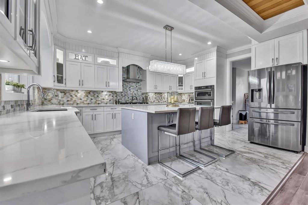 13291 MELVILLE PLACE, Surrey