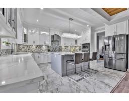 13291 Melville Place, Surrey, BC V3V6Z1 Photo 8