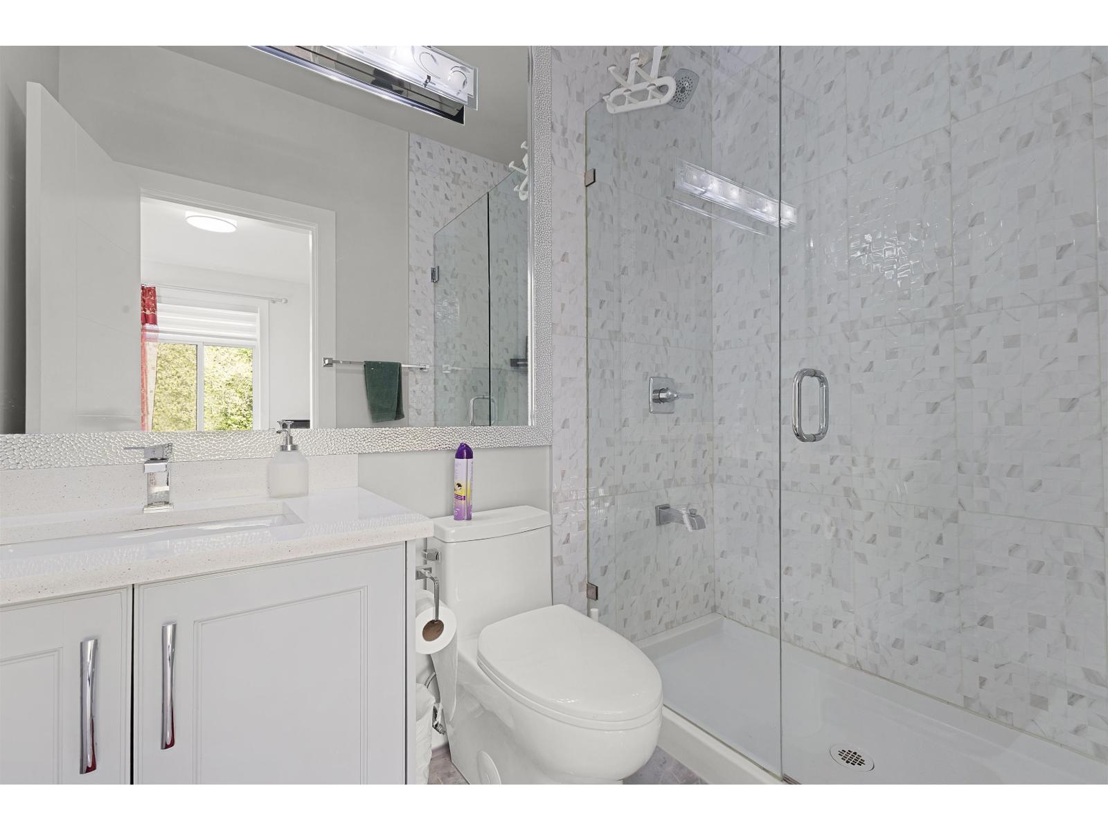 13291 MELVILLE PLACE, Surrey