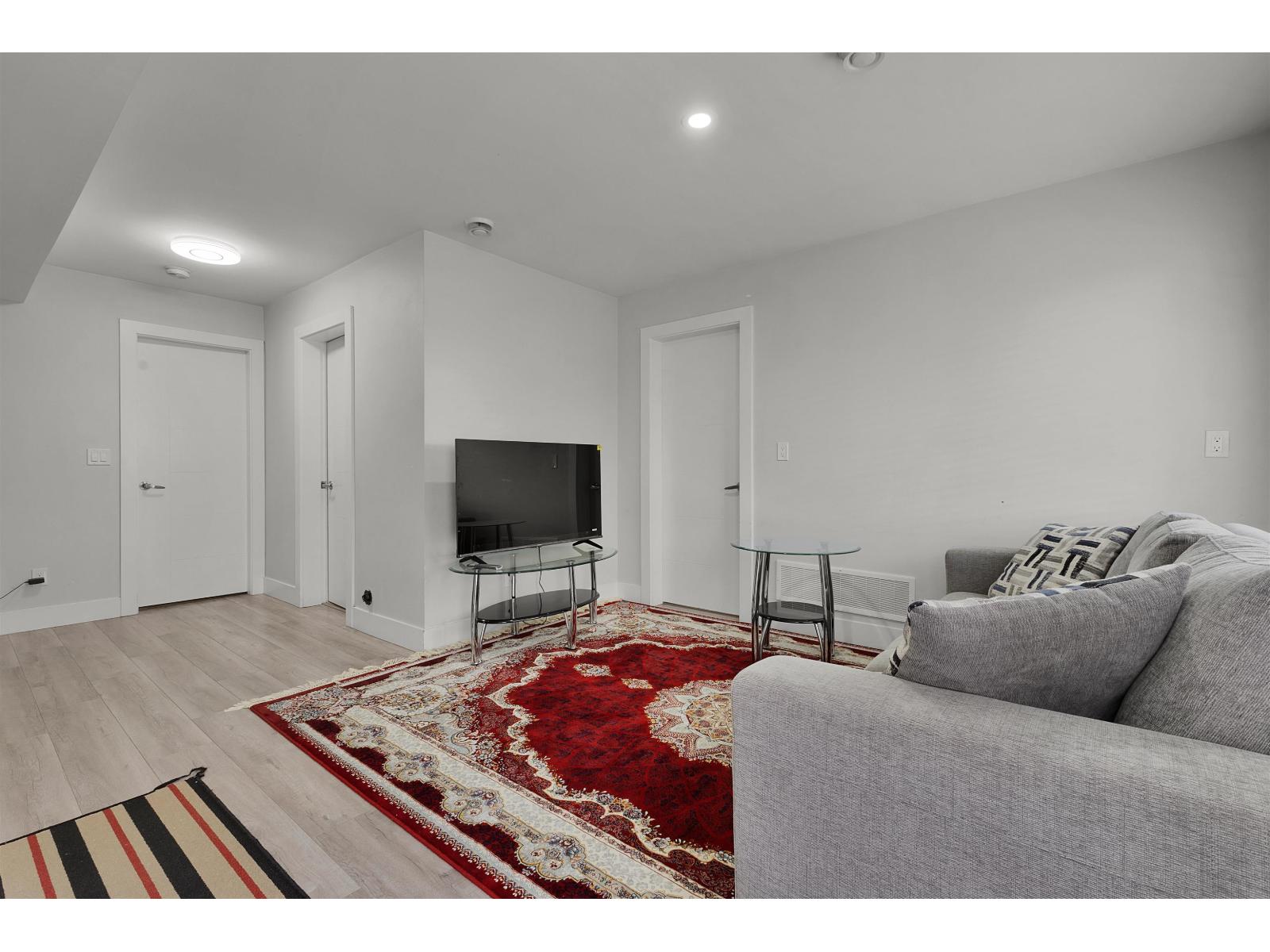 13291 MELVILLE PLACE, Surrey