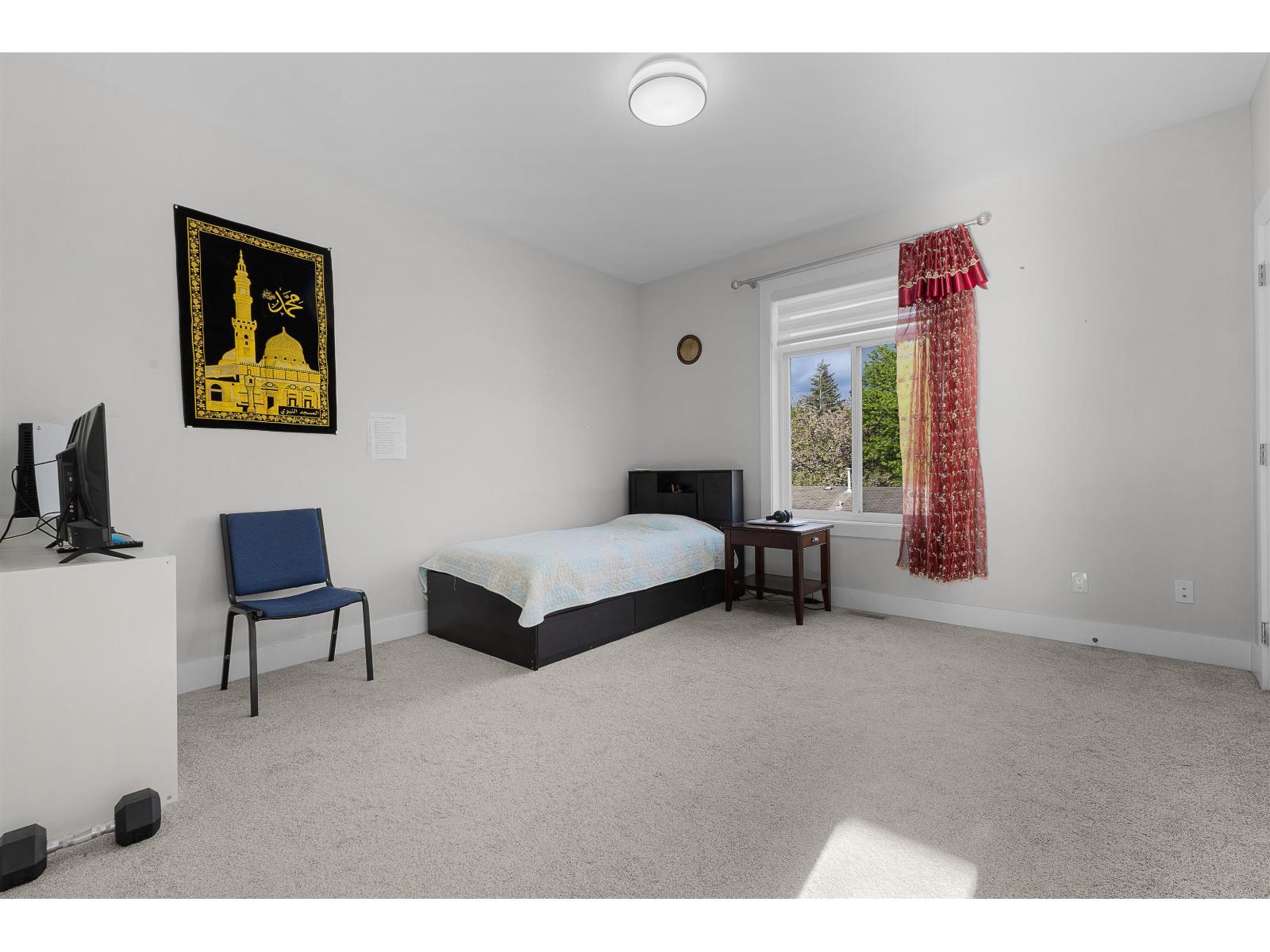 13291 MELVILLE PLACE, Surrey