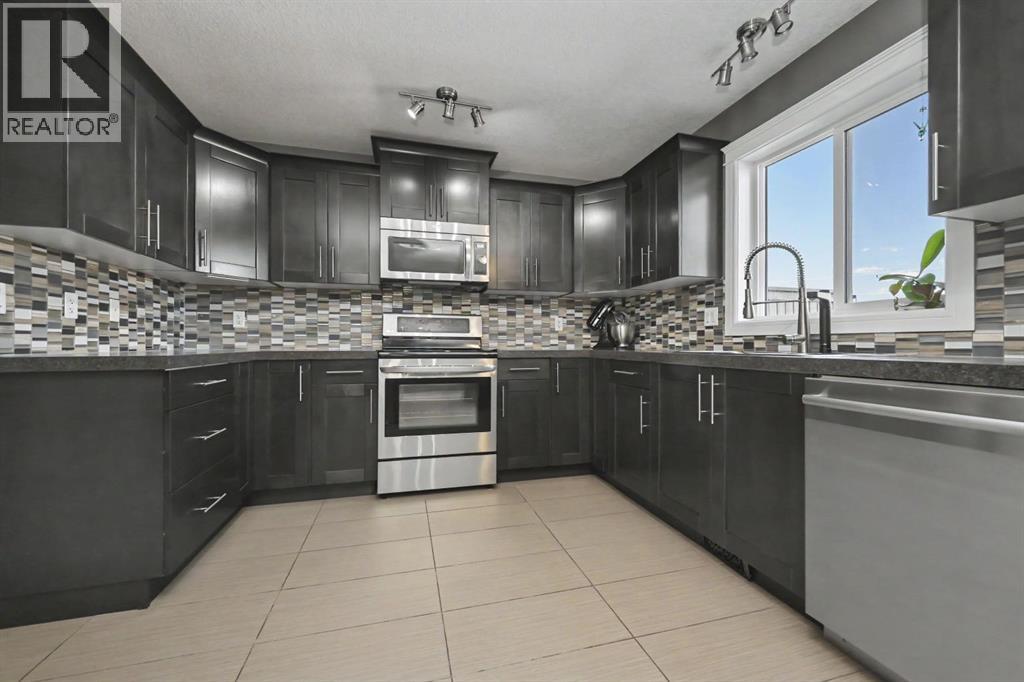 8642 72 Avenue - Image 16