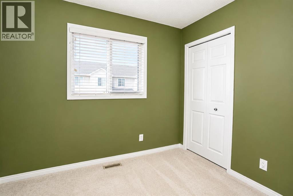 149 Walden Parade SE - 12