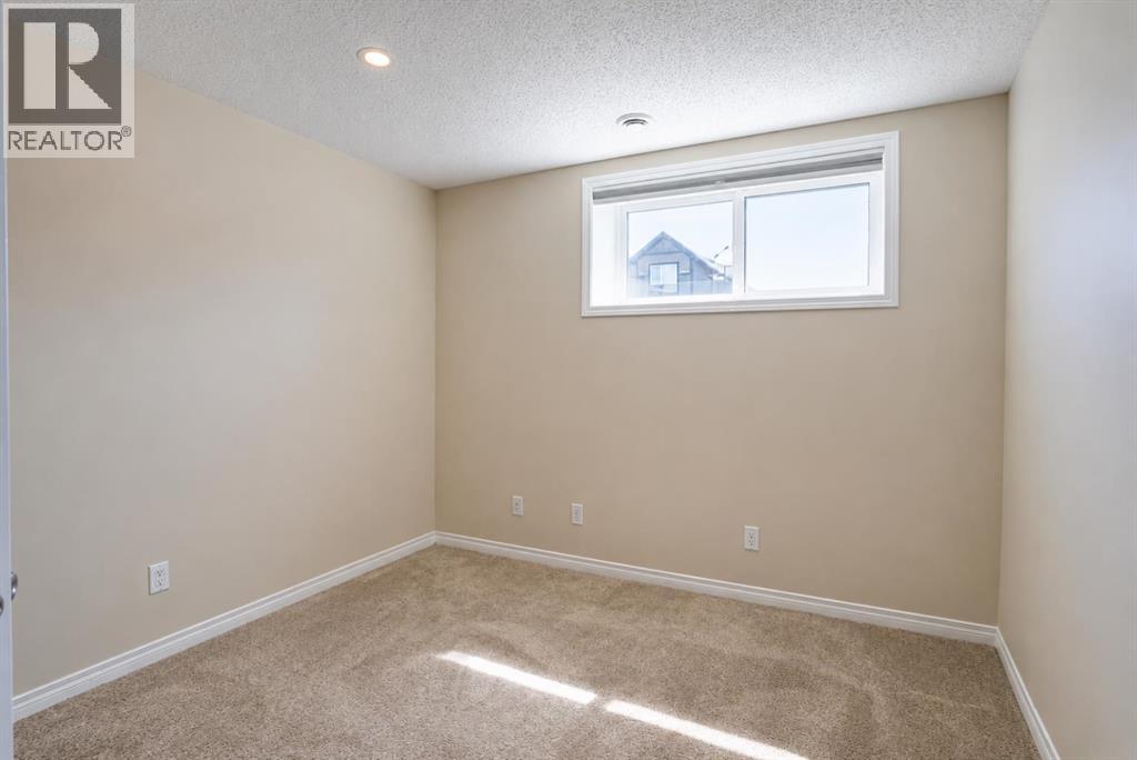 149 Walden Parade SE - 6
