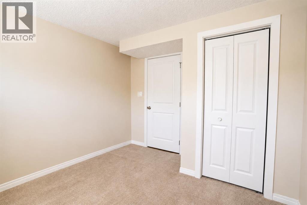 149 Walden Parade SE - 9