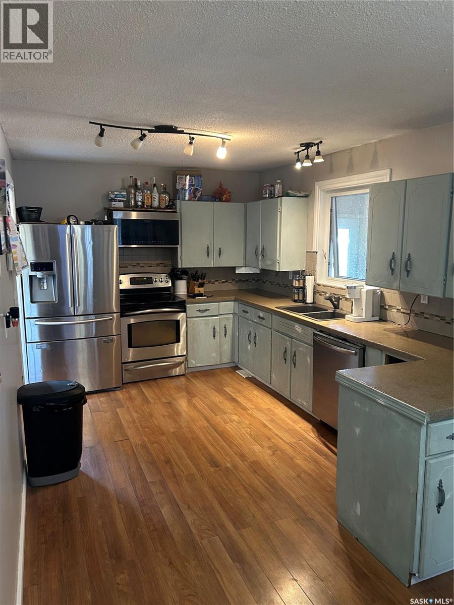 Dzurka Acreage - 19