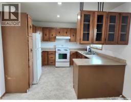 Bedroom - 117 Railway Avenue, Prelate, SK S0N2B0 Photo 6