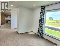 Bedroom - 117 Railway Avenue, Prelate, SK S0N2B0 Photo 9