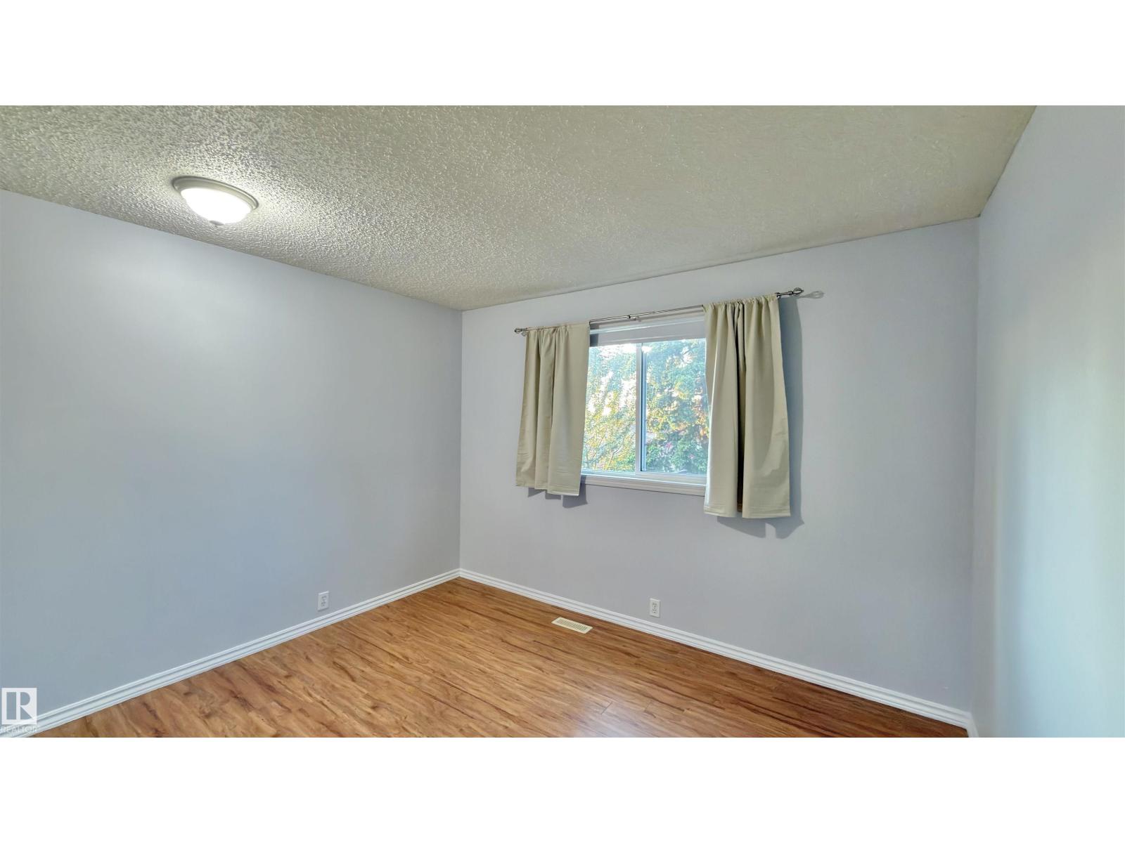 3520 17B AV NW - Image 18
