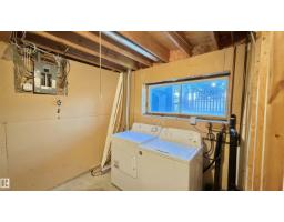 3520 17b Av Nw, Edmonton, AB T6L2P3 Photo 28