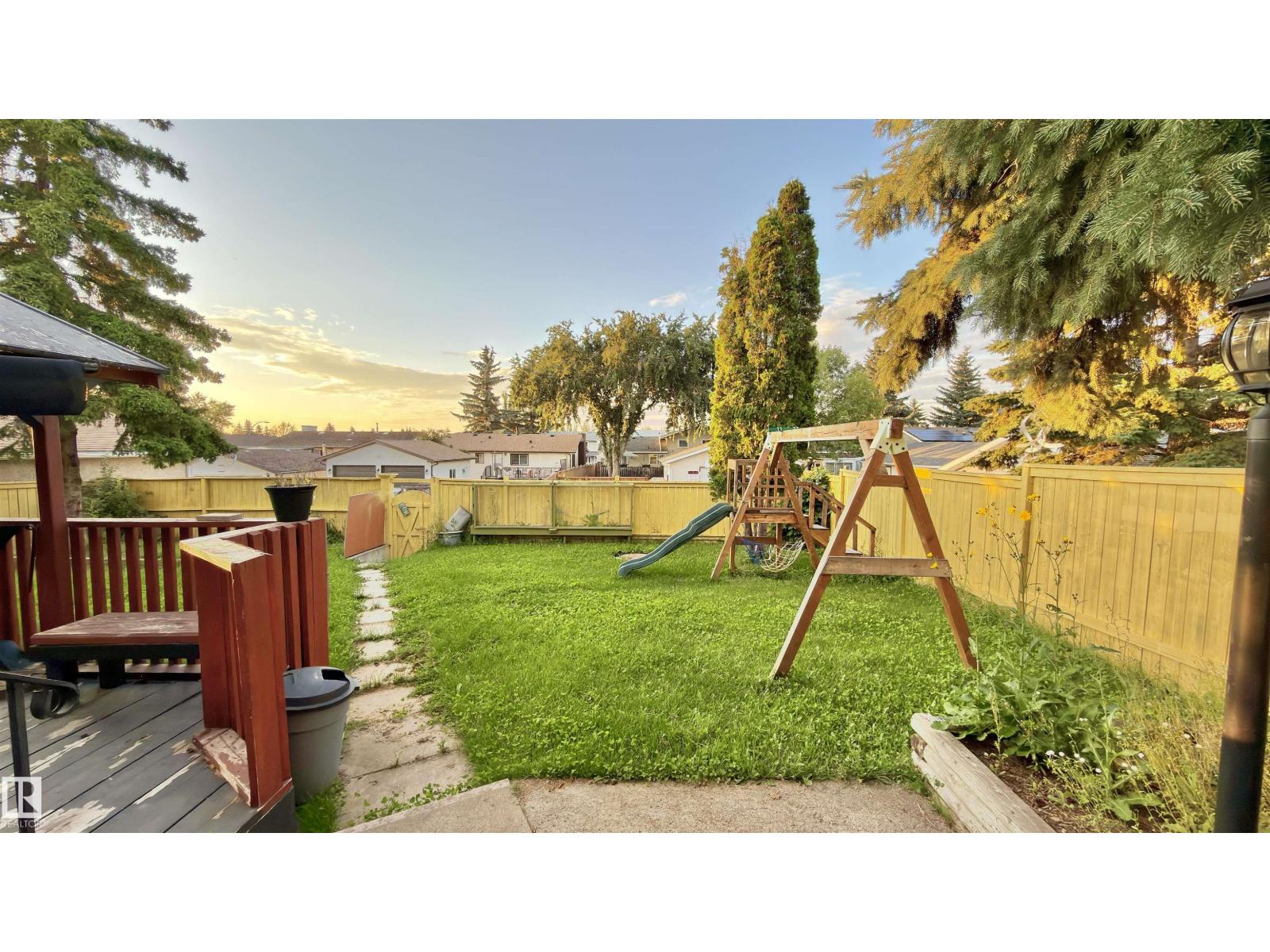 3520 17B AV NW - 30