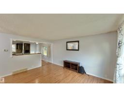 3520 17b Av Nw, Edmonton, AB T6L2P3 Photo 13