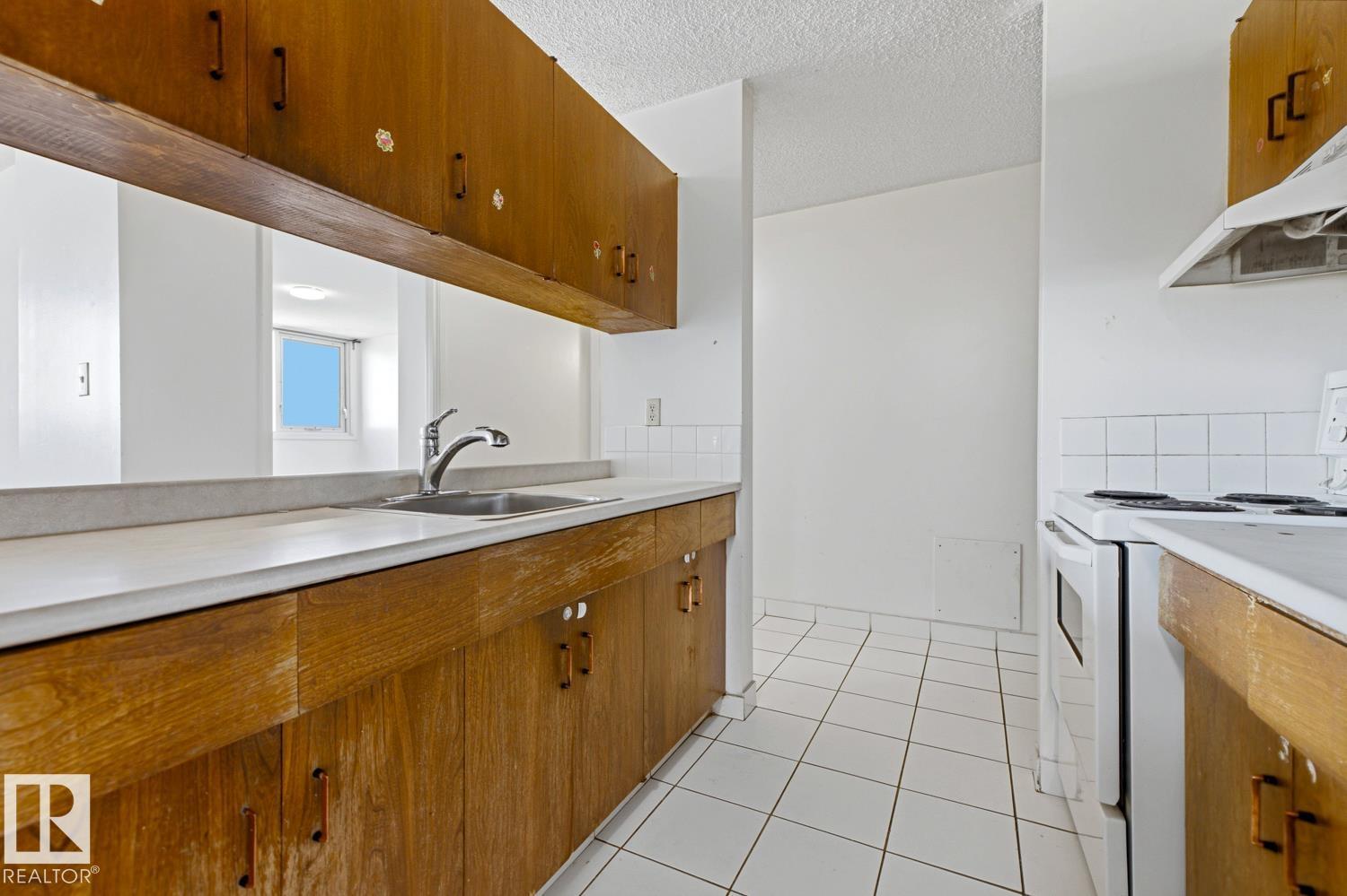#1201 10011 116 ST NW - Image 10