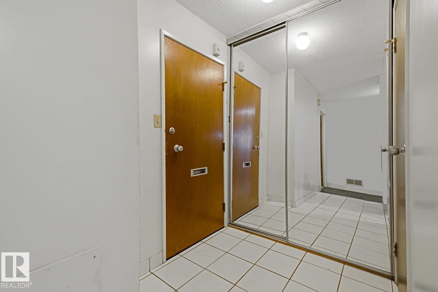 #1201 10011 116 ST NW - Image 5