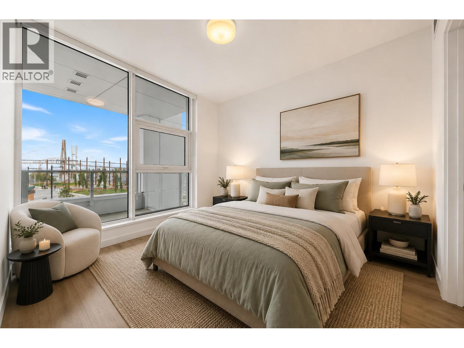 102 660 QUAYSIDE DRIVE, New Westminster
