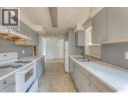 920 Harris Avenue, Coquitlam, BC V3K1S1 Photo 34