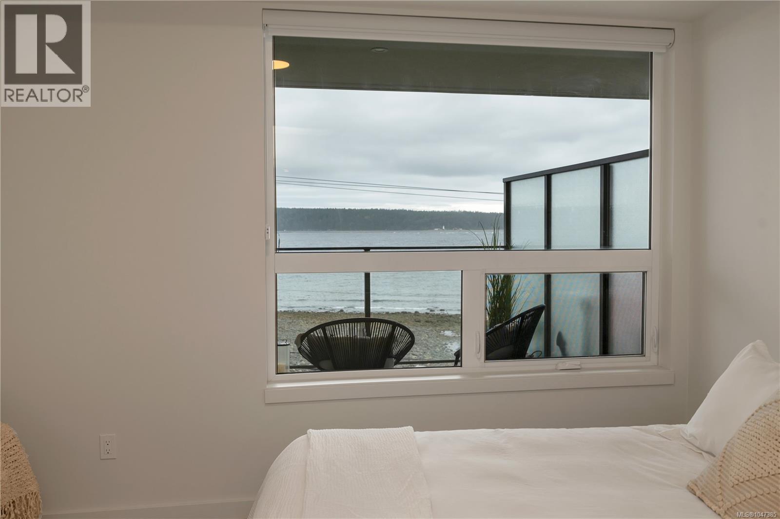 404 536 Island Hwy S, Campbell River
