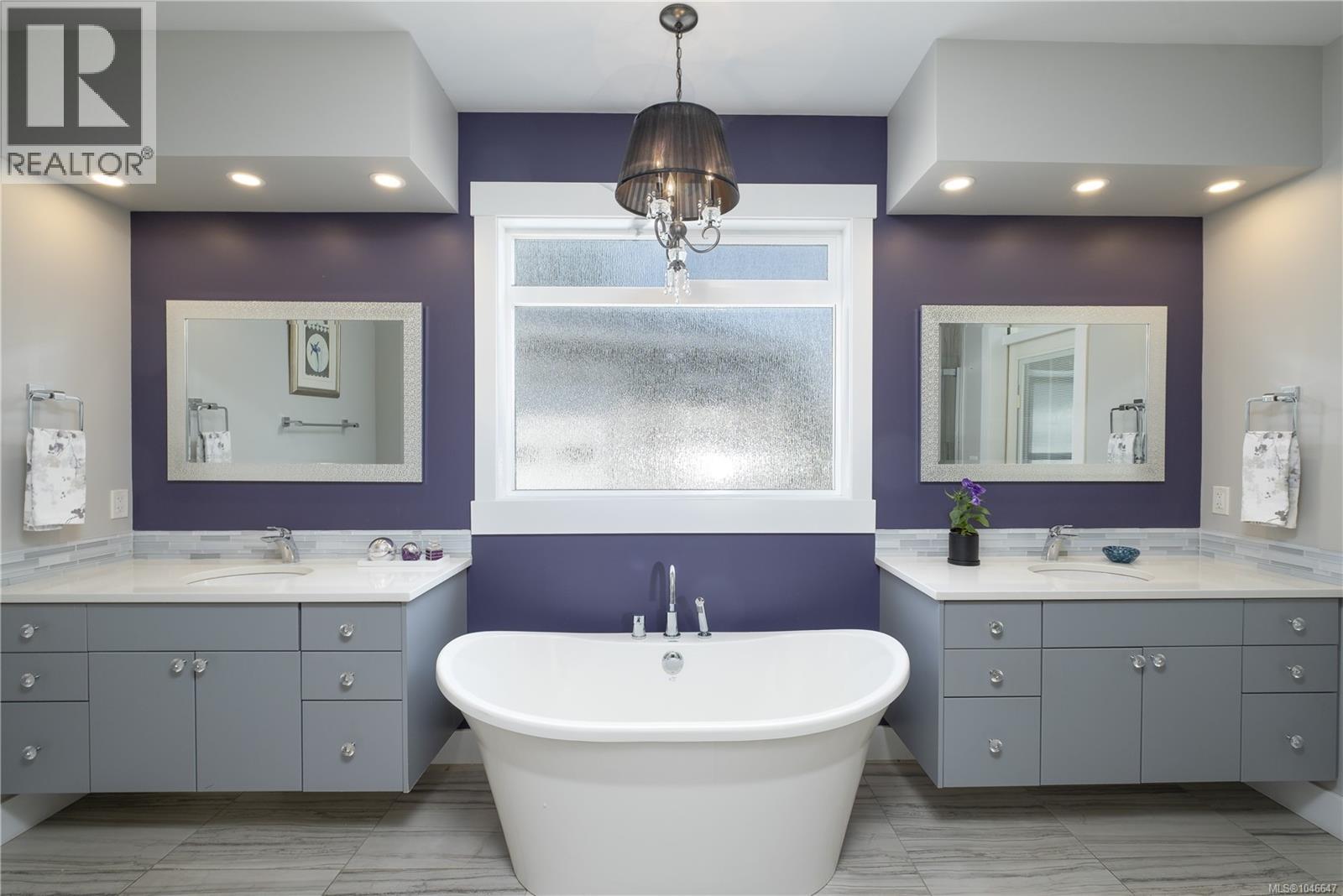 3024 Barford Cres - 6