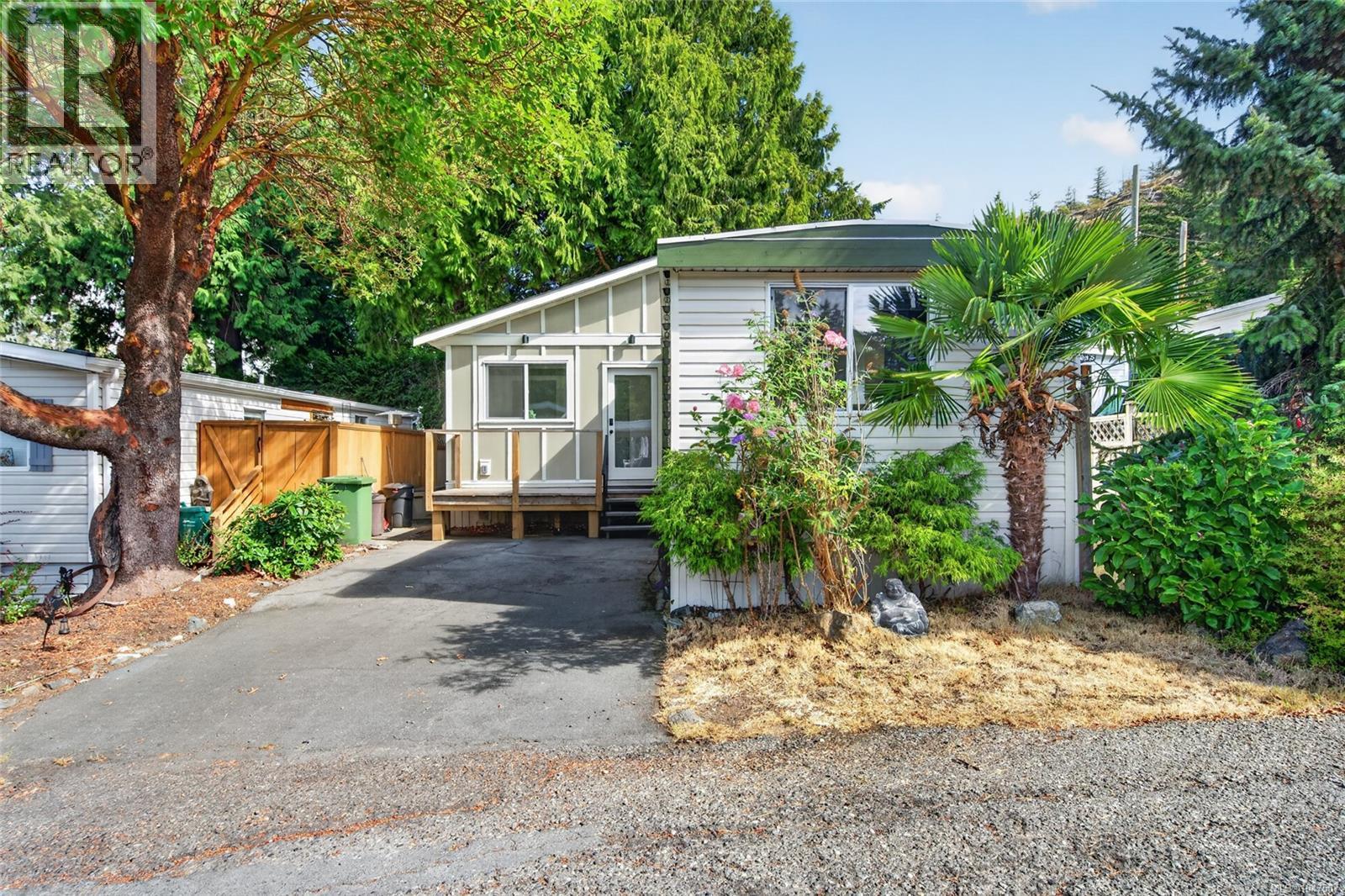 48 2587 SELWYN Rd, Langford