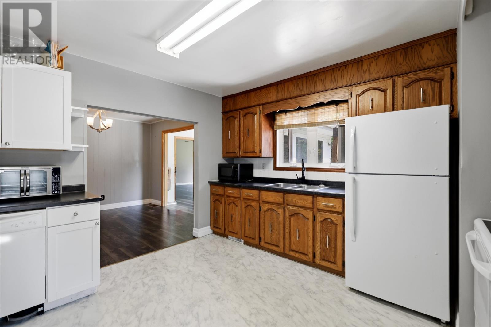 39 Market ST - 11
