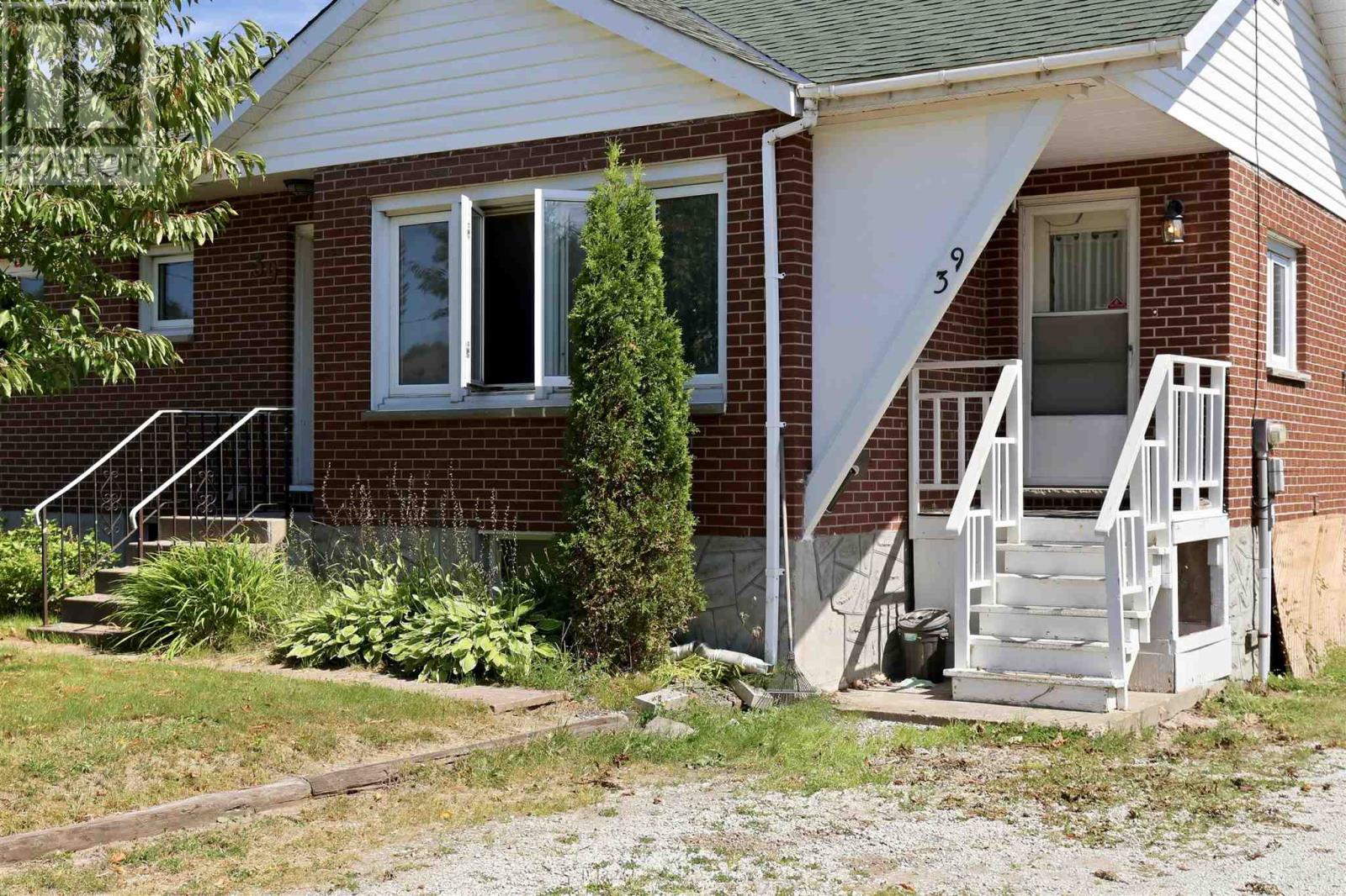 39 Market ST - 2