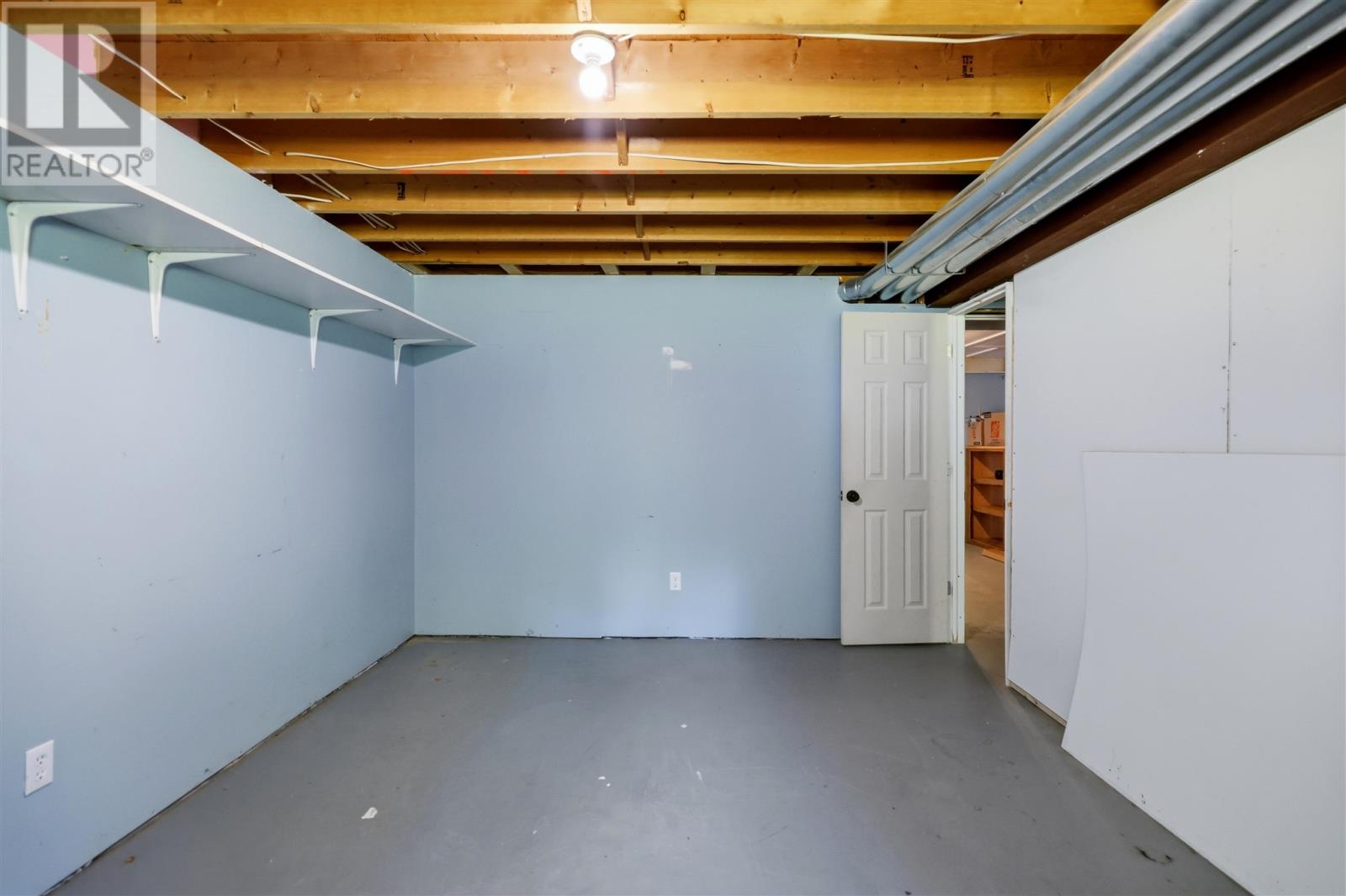 39 Market ST - Image 35