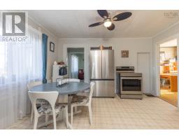 2484 Highway 1, Grosses Coques, NS B0W1M0 Photo 13