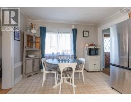 2484 Highway 1, Grosses Coques, NS B0W1M0 Photo 12