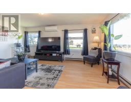 2484 Highway 1, Grosses Coques, NS B0W1M0 Photo 15