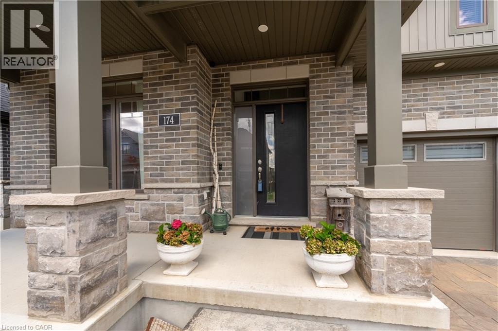 5 bedroom Single Family interior view, 174- 1061 EAGLETRACE Drive, London, Ontario