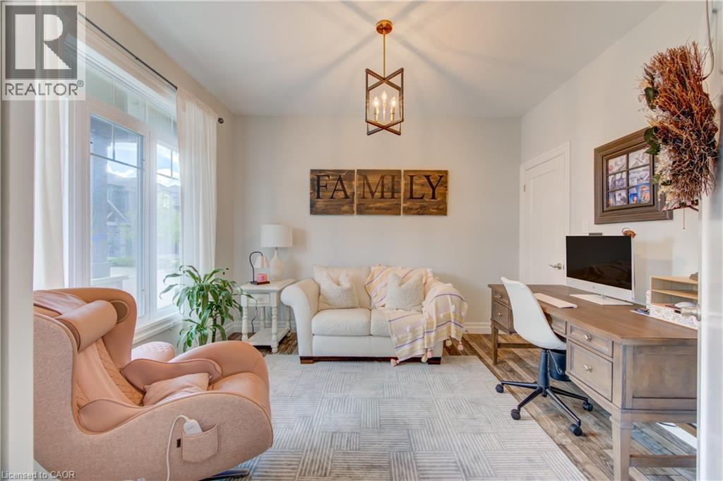 5 bedroom Single Family interior view, 174- 1061 EAGLETRACE Drive, London, Ontario