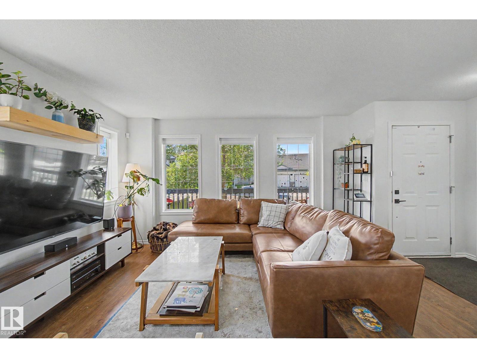 15727 141 ST NW - Image 12