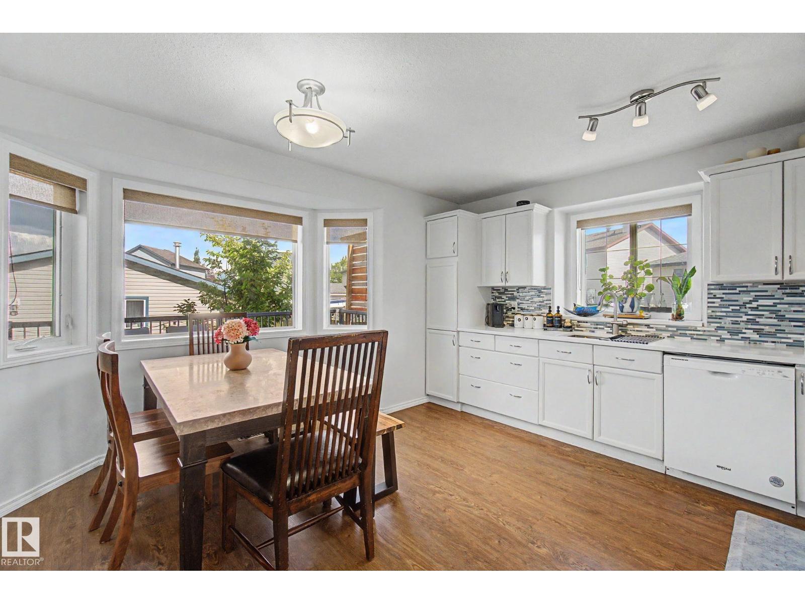 15727 141 ST NW - 16