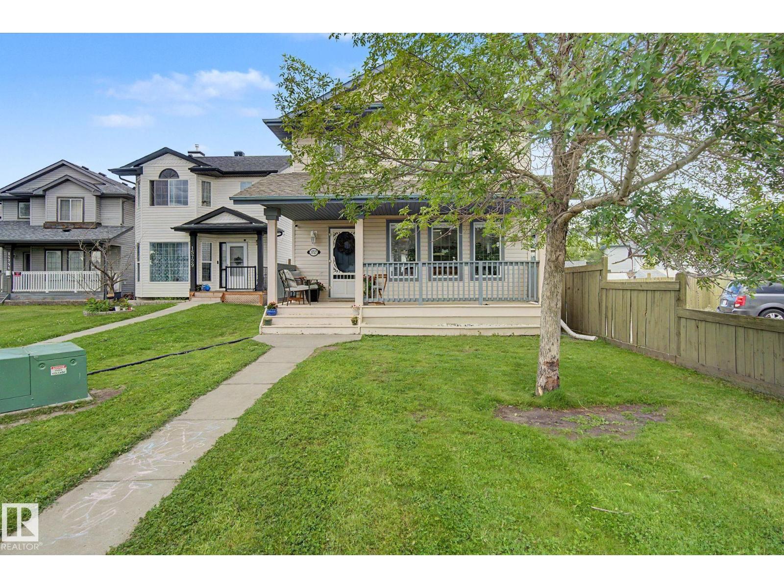 15727 141 ST NW - 3