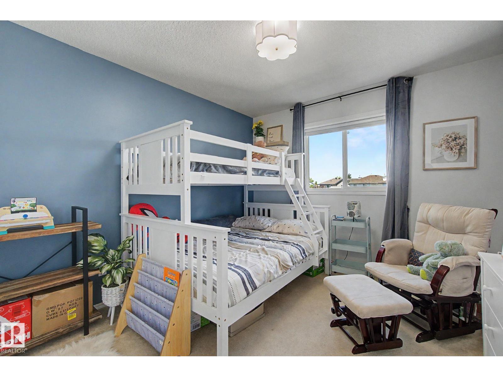 15727 141 ST NW - 33