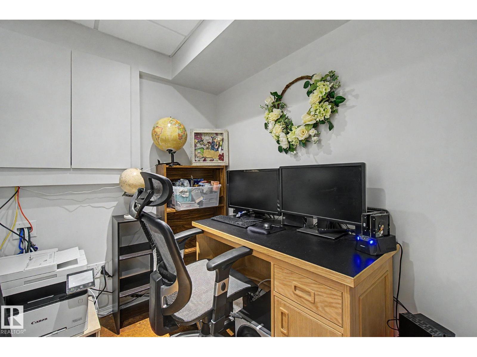 15727 141 ST NW - Image 44