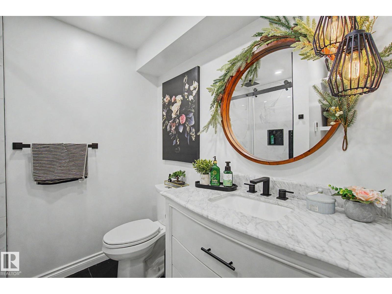 15727 141 ST NW - 49