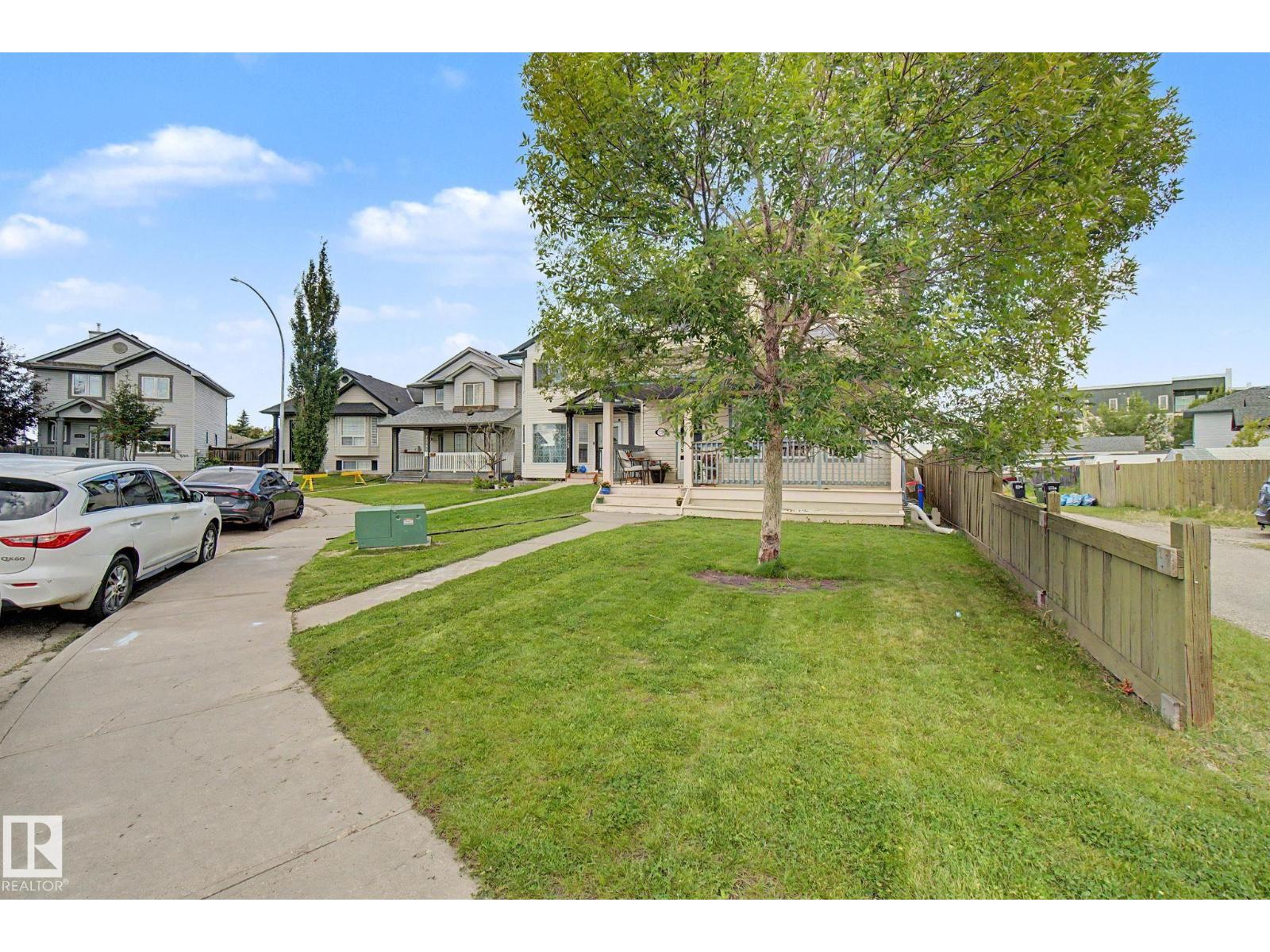 15727 141 ST NW - 5