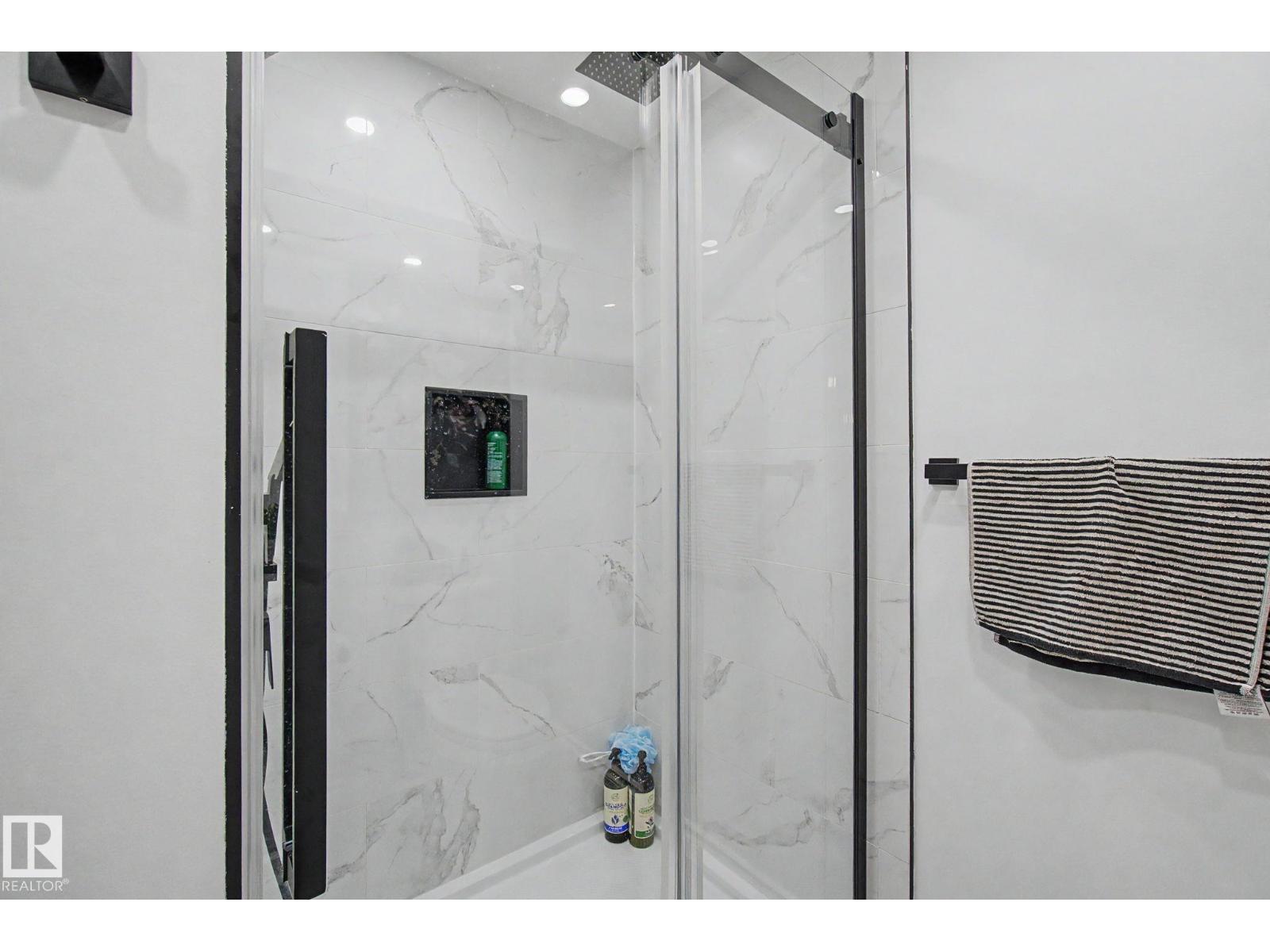 15727 141 ST NW - Image 51