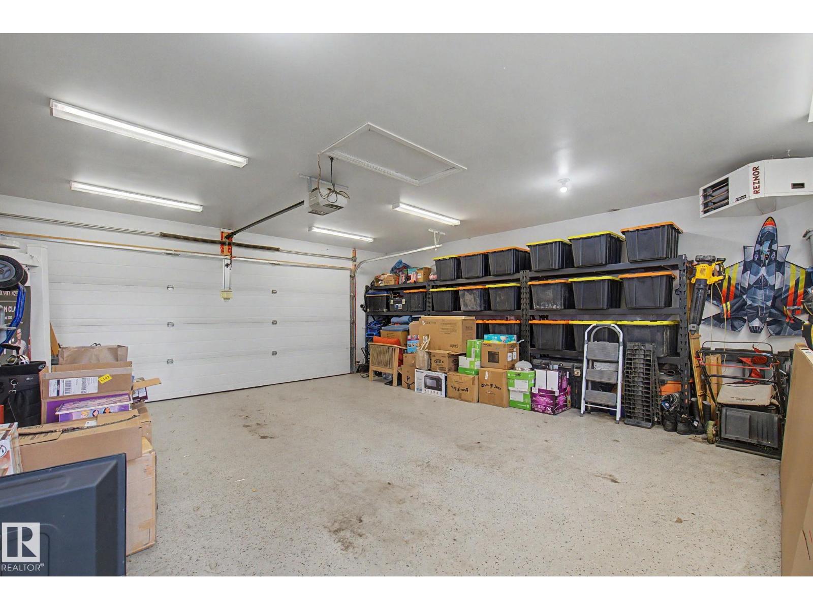 15727 141 ST NW - 54