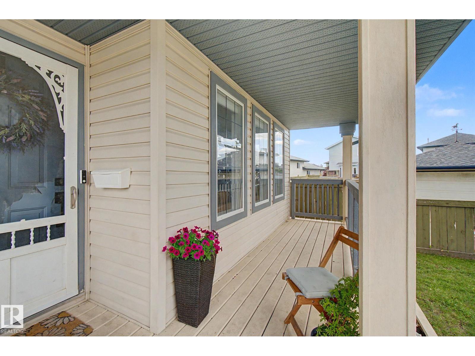 15727 141 ST NW - 7