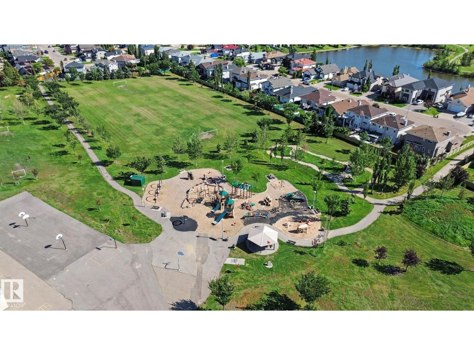 15727 141 ST NW - 71