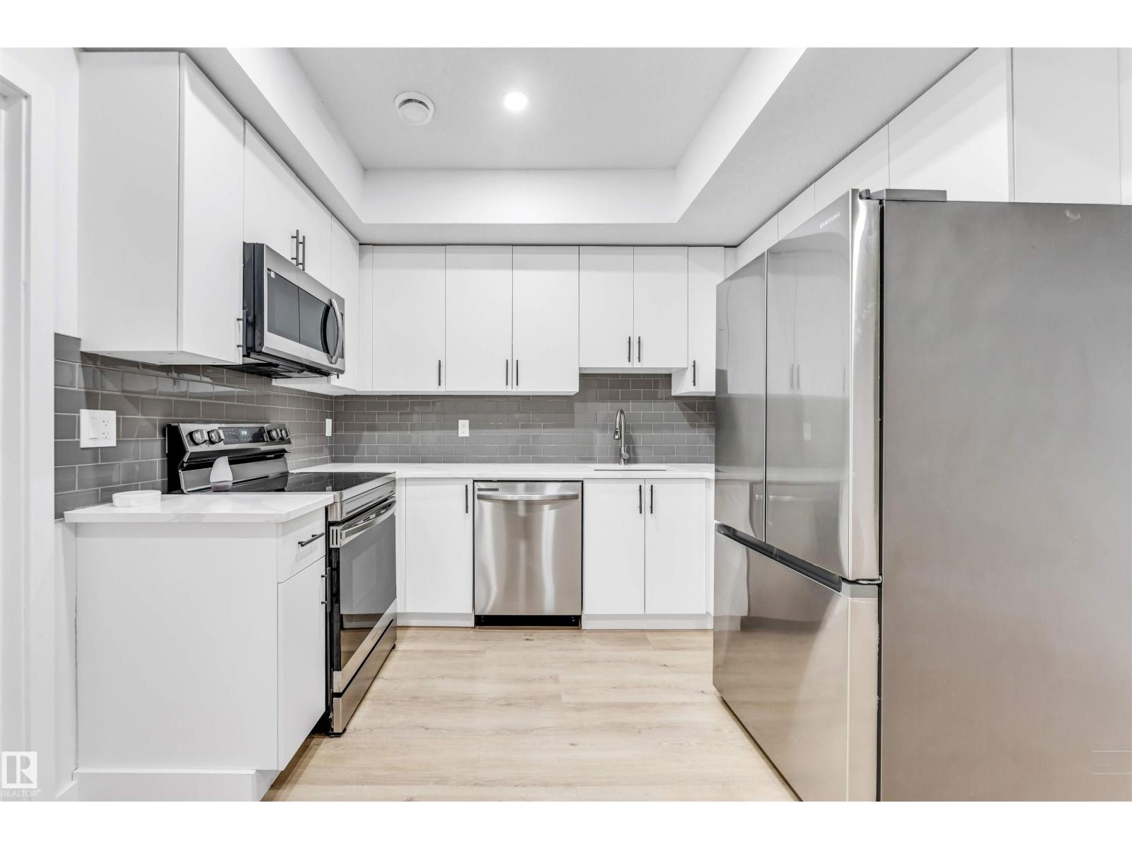 3236 CHERNOWSKI WY SW - 34