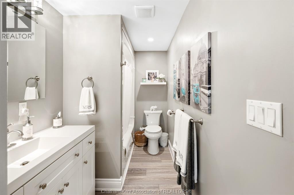 23 Sutton COURT - 14